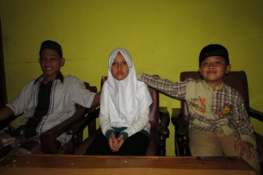 Beasiswa 3 Bersaudara Yatim Piatu
