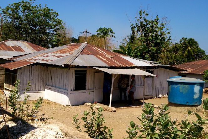 Masjid untuk warga muslim desa Batuplat Kupang-NTT