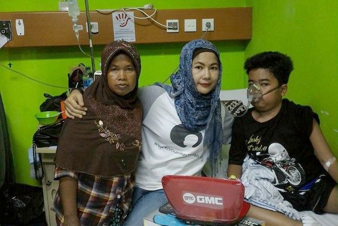 #Care4Aldi