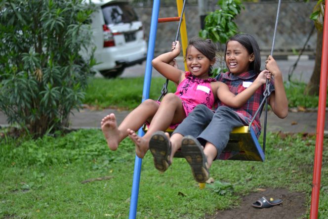 Pagelaran Seni Anak Bangsa "Senandung Karya"