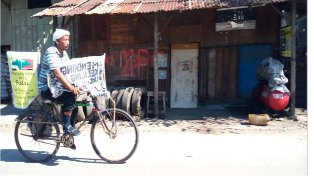 Gowes Jambi-Medan sambil mendongeng tentang badak