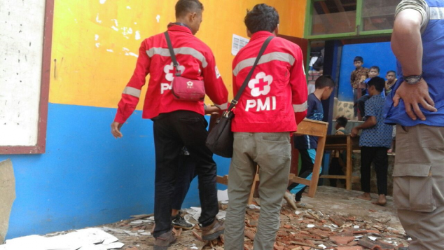 Renovasi Kelas di Madrasah (Mts) Halimun, Sukabumi