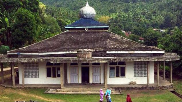 MASJID SEJAK 1986 BELUM DIRENOVASI