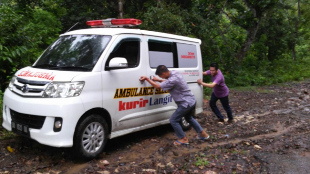AMBULANCE & MOBIL KLINIK GRATIS UNTUK PEGUNUNGAN
