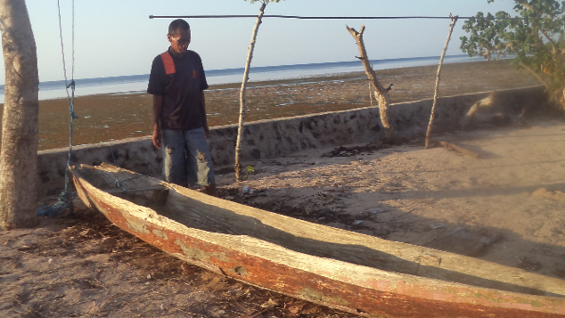 Wakaf Ketinting Fiberglass bagi Nelayan dhuafa NTT