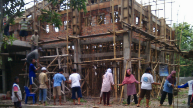 Bantu Lanjutkan Pembangunan Masjid dan Ruang TPA