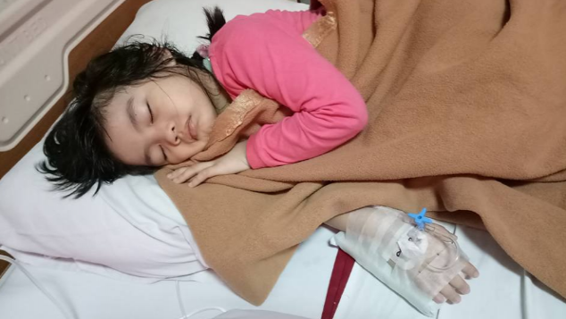 Bantuan Untuk Kemoterapi Evelyn Kimberlly