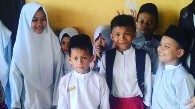 Kencleng Amal untuk Para Dhuafa