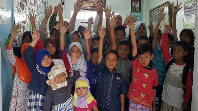 Pesantren dan Madrasah Yatim