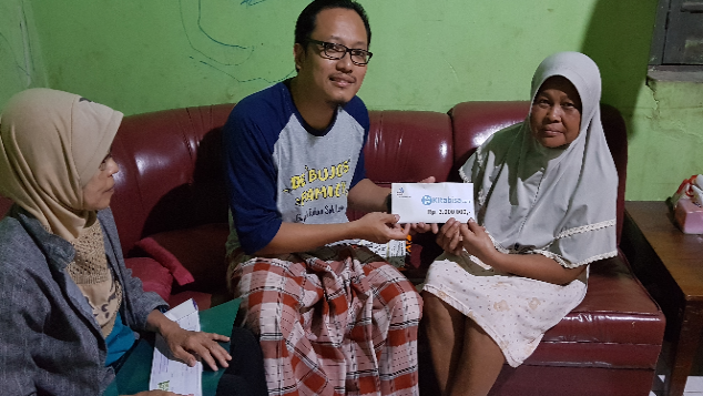 Bantu lunasi Hutang Ibu Siti Sulanjari