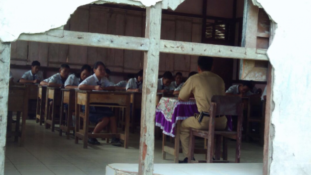 Renovasi Sekolah di Perbatasan