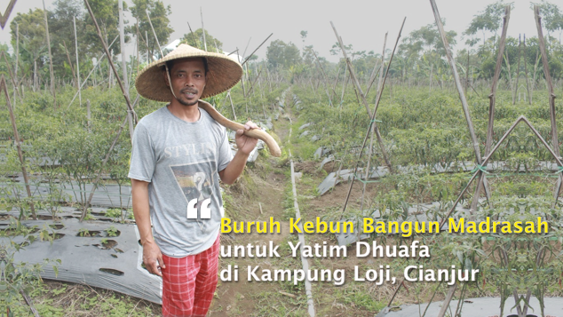 Buruh Kebun Bangun Madrasah untuk Yatim Dhuafa