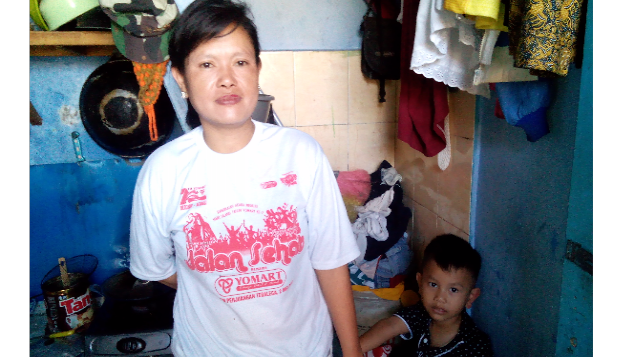 Bekerja Serabutan, Janda Martini Hidupi 3 anaknya