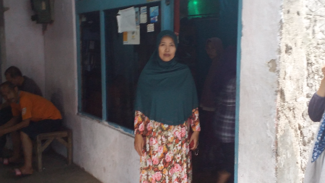 Anak Disabilitas, Bu Euis Ingin Kembali Menjahit