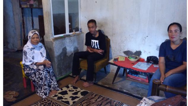 Mesin Cuci Bu Meri Tuk Hidupi anak dan ibu