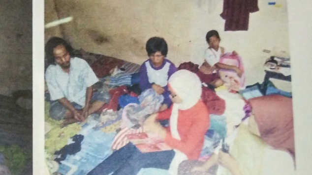 Bantu Bu Iceu Sekeluarga Sembuh Dari Gangguan Jiwa