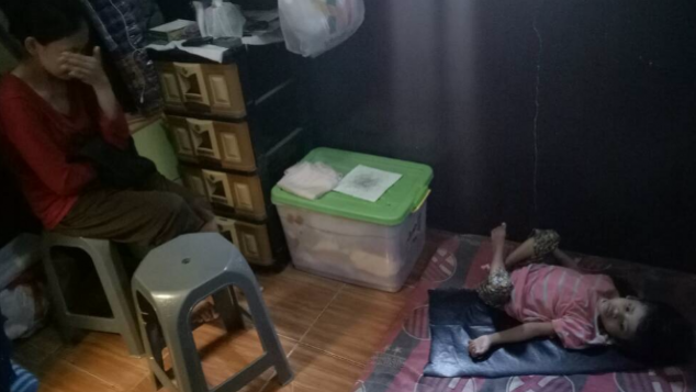 Bantu Pengobatan Balita Lumpuh