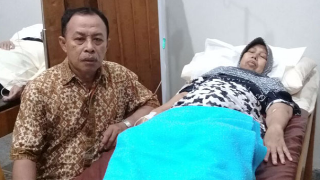 Bantu Ibu Mengobati Kanker Plasma Darah