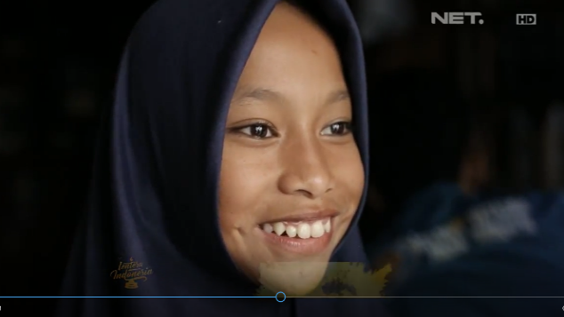 Bantu Muniroh & Puluhan Anak Banten Lanjut Sekolah