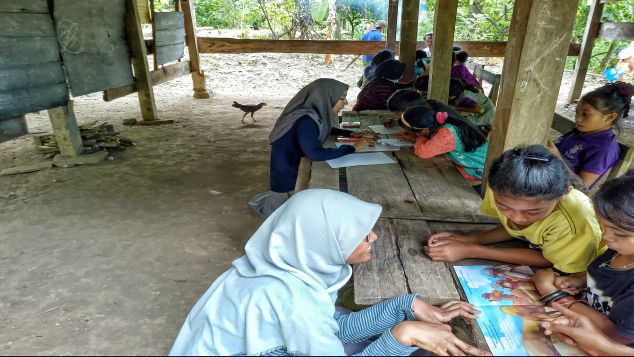 Sekolah untuk adik-adik dusun Tenete Bulu, Maros.