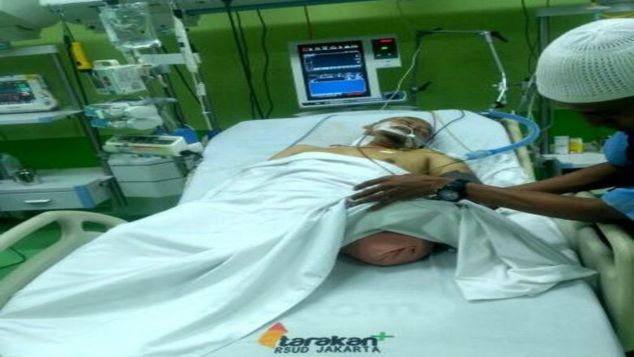 Bantu driver ojol korban kecelakaan di harmoni