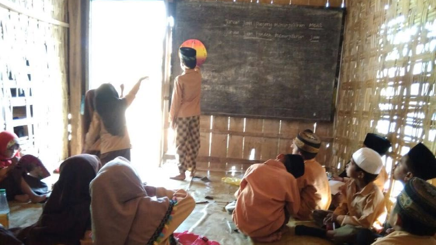 Wujudkan Senyum MI Nurut Tauhid