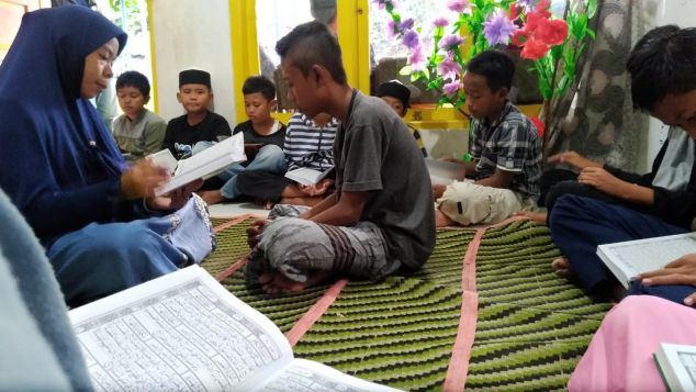 Perjuangan Penjaja Gorengan Dirikan Panti Asuhan