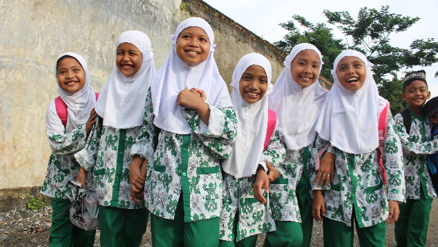 Bantu santri belajar Al-qur'an