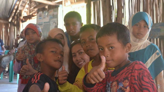 Bantu Anak-Anak di Pulau Kera Punya Sekolah Layak