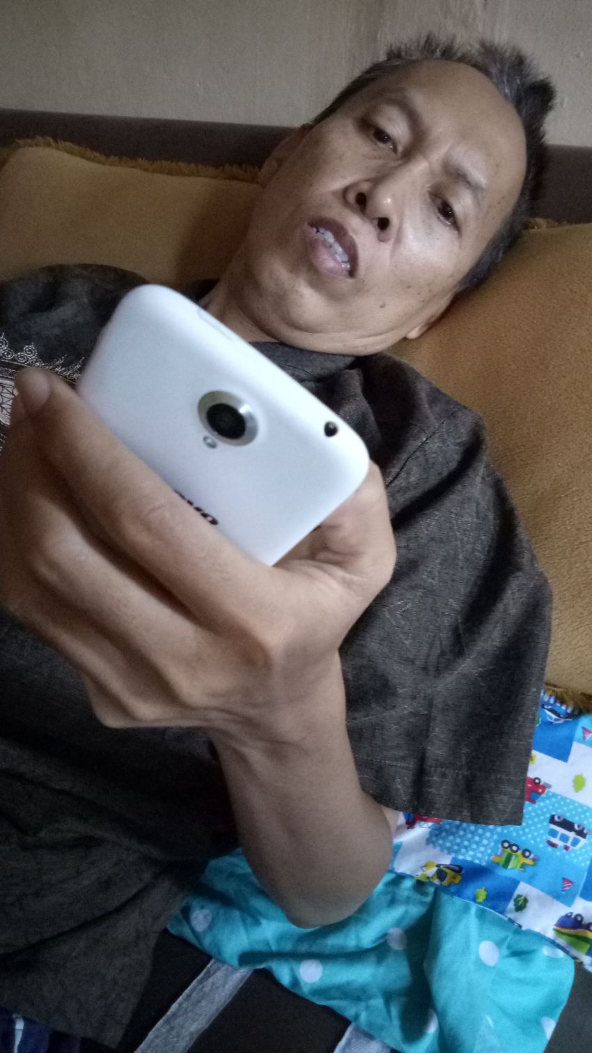 kondisi bapak hari ini, 9 April 2018 dirumah